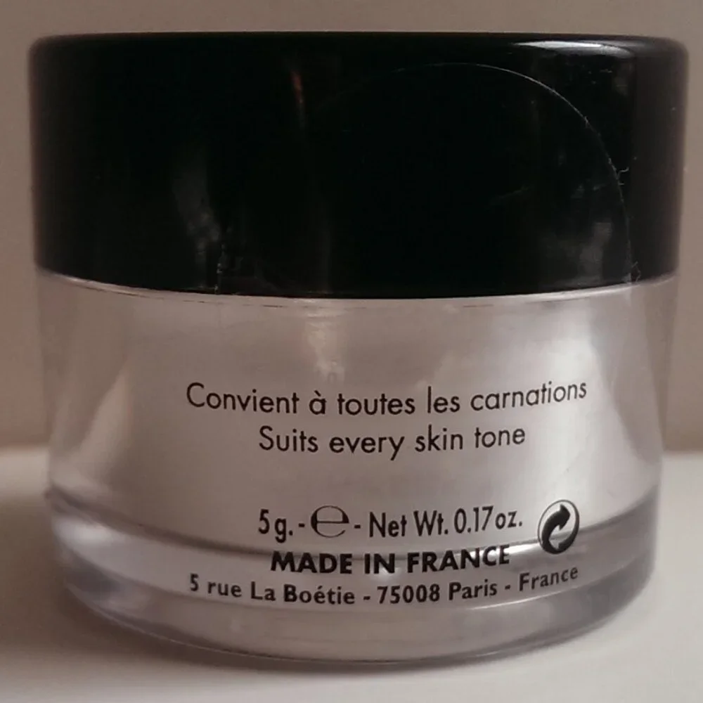 2 For 1: Make Up For Ever HD Powder & Smashbox Photo Finish Primer - Picture 5 of 6